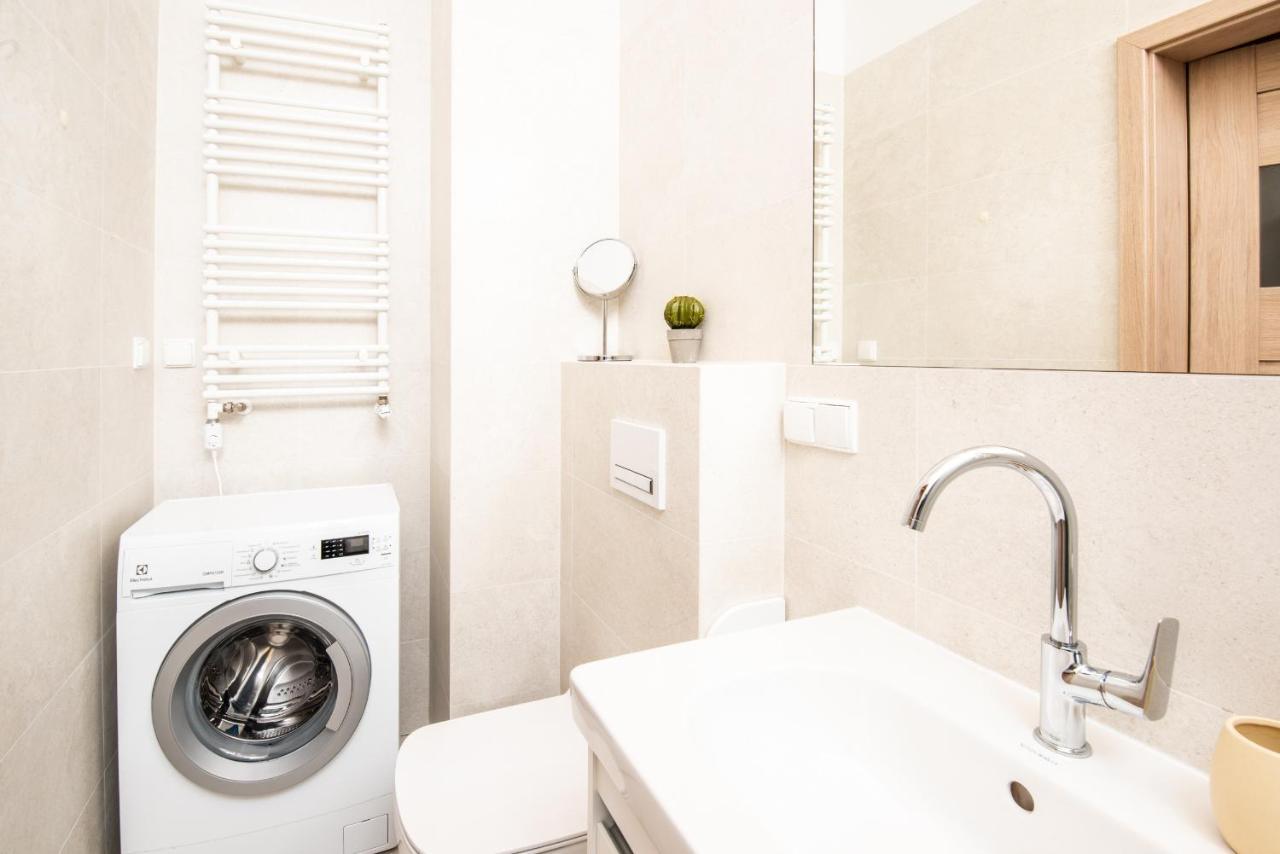 Apartament 2homerent Madera